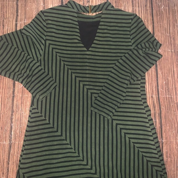 Hutch Anthropologie | EUC size med | green/black striped shift dress. Long slvs - Picture 4 of 4